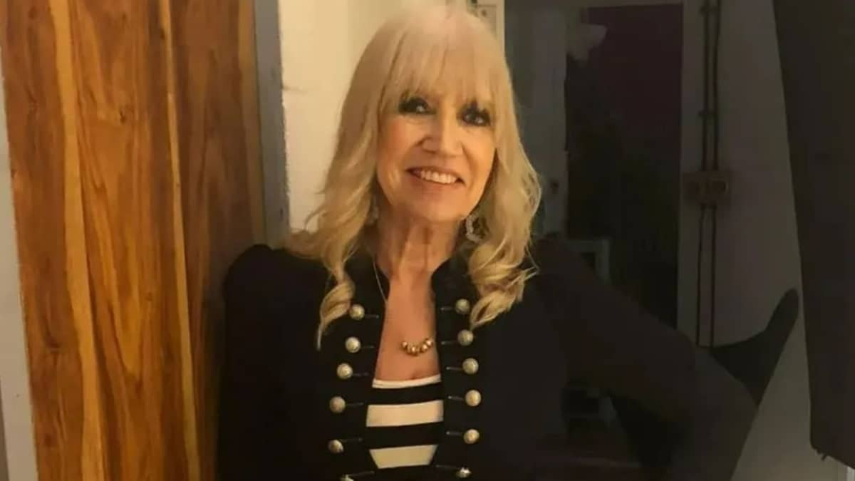 A 74-year-old retiree with a pension of 1,050 euros forced to work to help her family: “it's what we have to do”