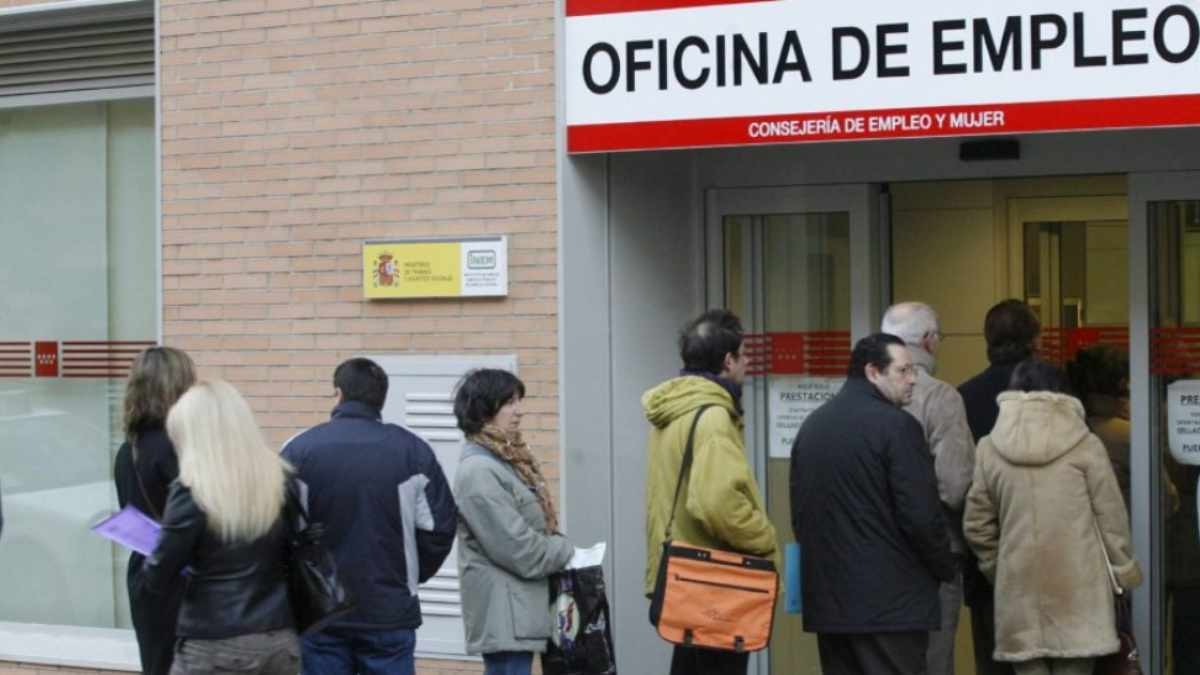 Artificial intelligence can save the Government almost 850 million euros a year in unemployment benefits