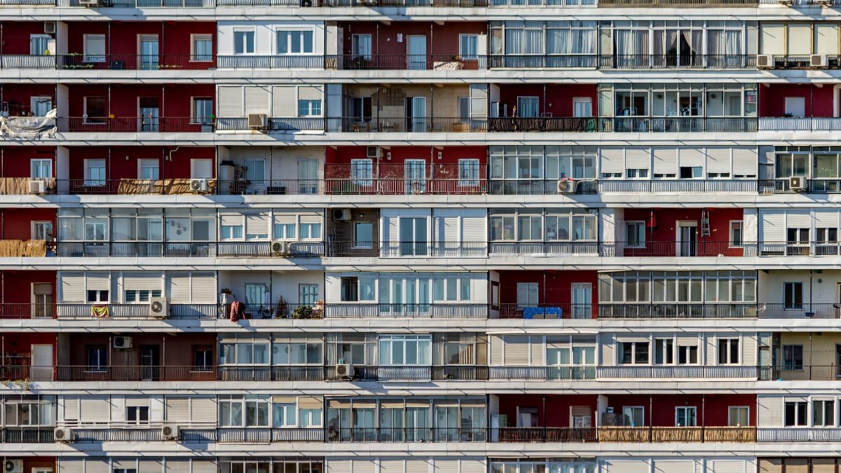 How to request aid of up to 3,000 euros from the 'Renove Plan' for windows of the Community of Madrid: requirements and amounts