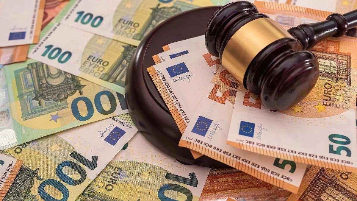 Justice cancels the claim of the administration of 3,605 euros to a widow for her husband's inheritance: she had inherited the usufruct, not debts