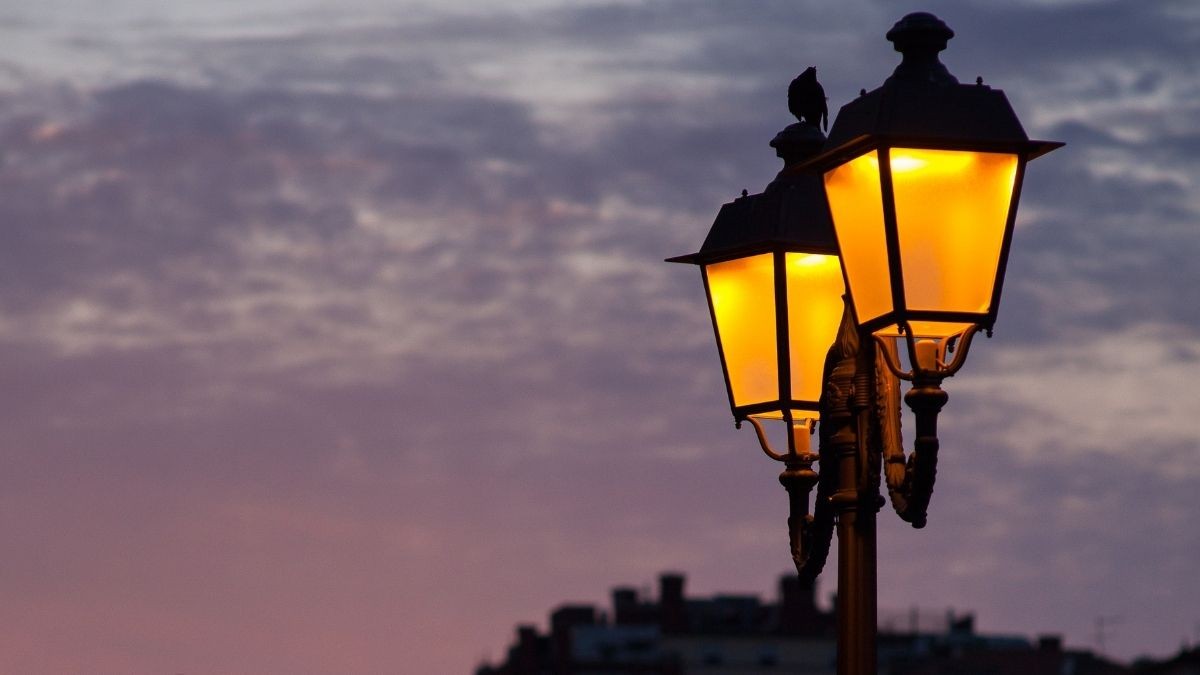 Price of electricity tomorrow, Friday, January 24, by hour: when is it cheapest and most expensive