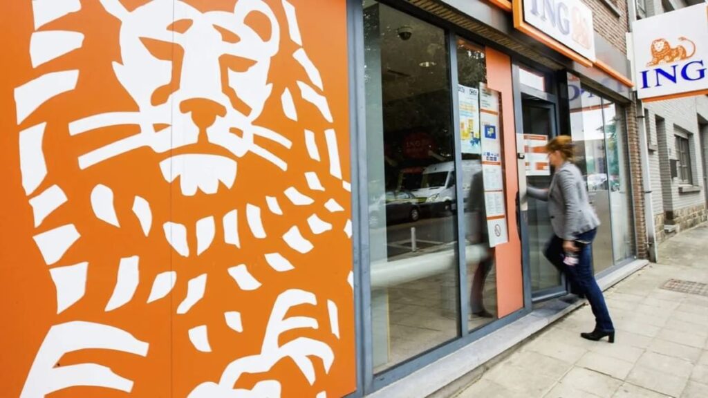 Ing, Santander or CaixaBank: The great offensive of banks that give customers money to bring friends