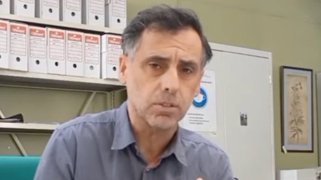 A Social Security officer warns that the working life report does not collect all retirement contributions: "That you work in two places does not mean that you are going to retire before"