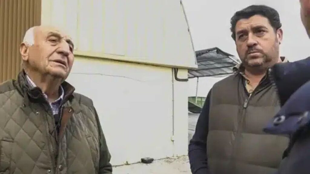 José Portillo, a farmer who changed wheat to solar panels, is clear and sincere: "Before he earned 100 euros per hectare and now 1,900"