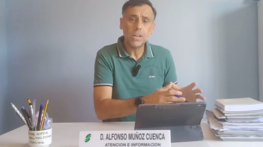 Alfonso Muñoz Cuenca, Social Security officer, speaks clear about whether they have denied you the child complement to your pension: "Ask for an appointment with Social Security"