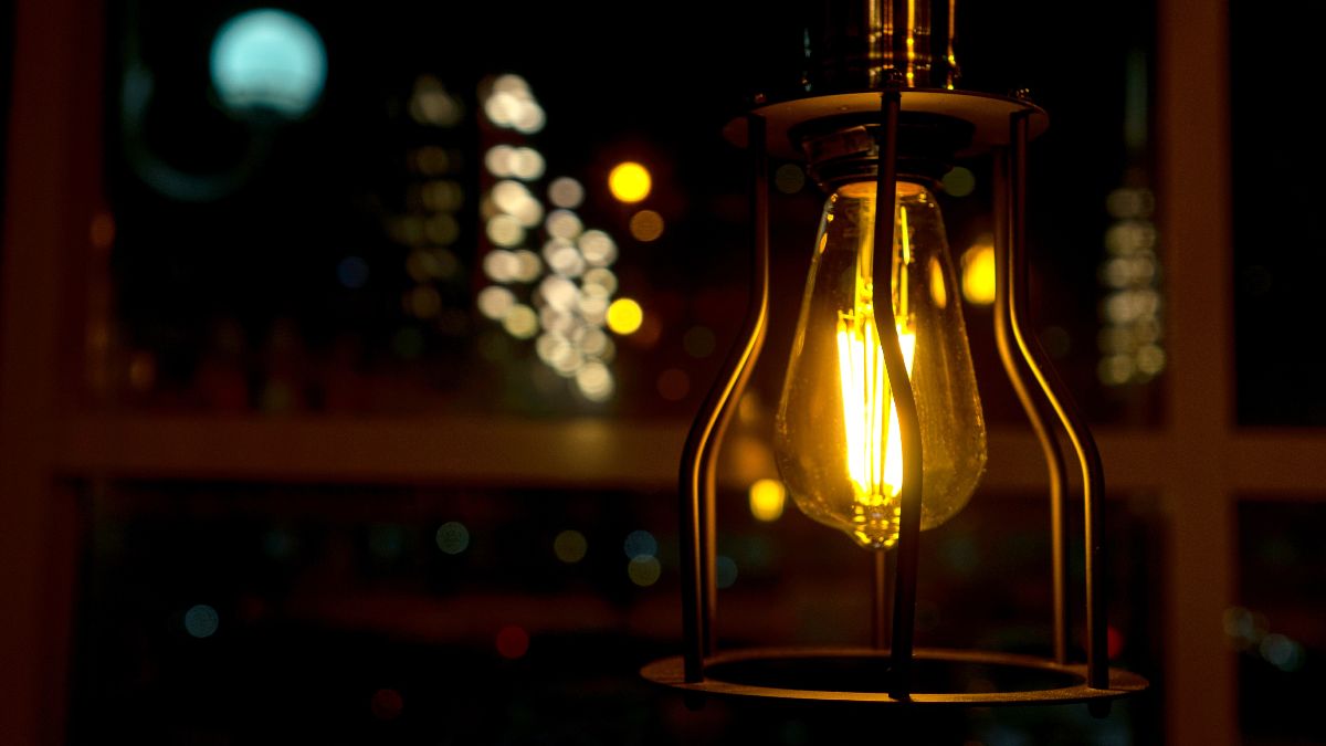 The price of light today, August 22, 2025: the cheapest hours and faces within the PVPC