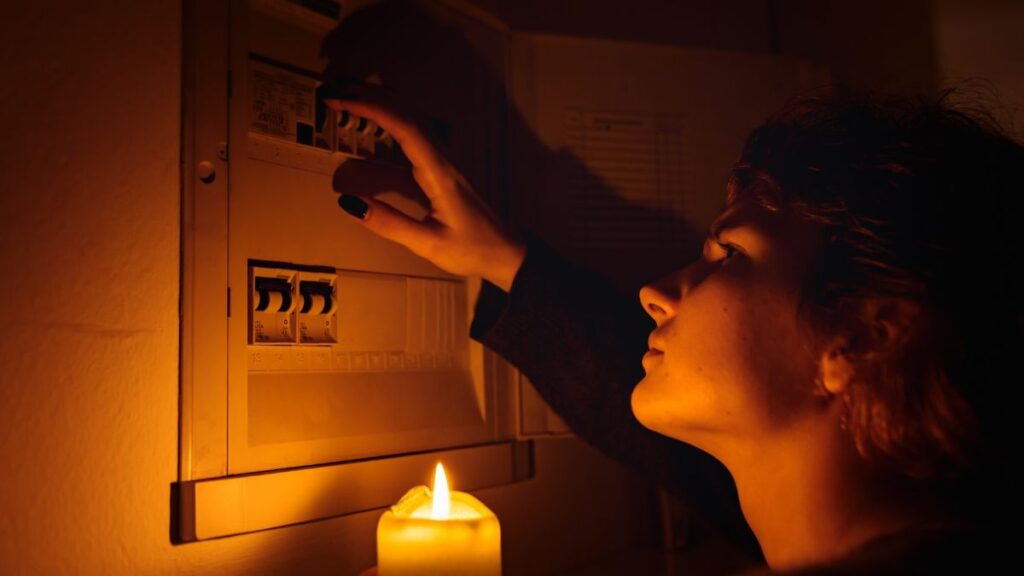 The Madrid community prepares for new light cuts this week: 22 affected municipalities