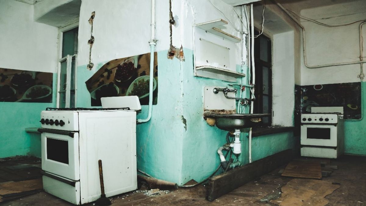 An tenant takes justice by his hand, stops paying for rent because the house was in poor condition and ends up being very expensive