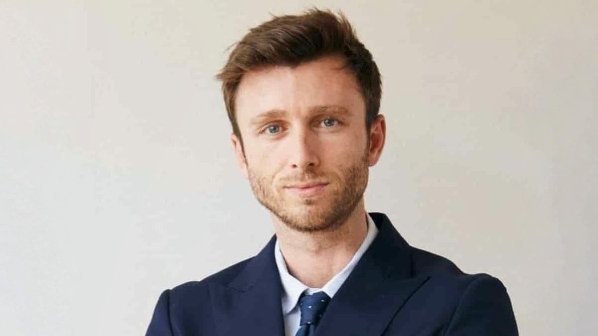 Víctor Arpa, labor lawyer: "You cannot charge two inability pensions of the same regime, unless they come from different regimes"