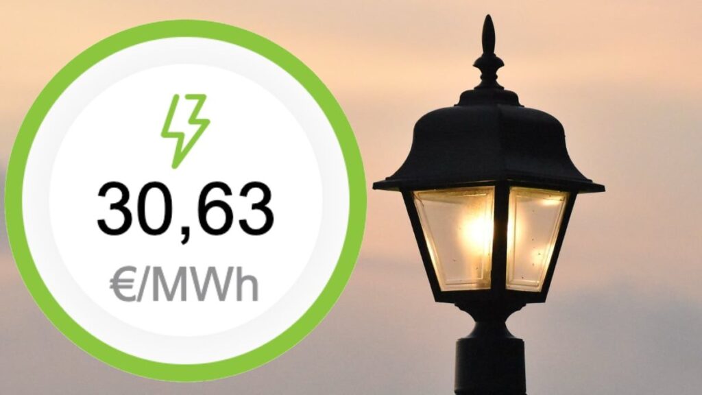 Price of the light tomorrow Monday, September 1 for hours: the seven hours where the light will cost 0 euros