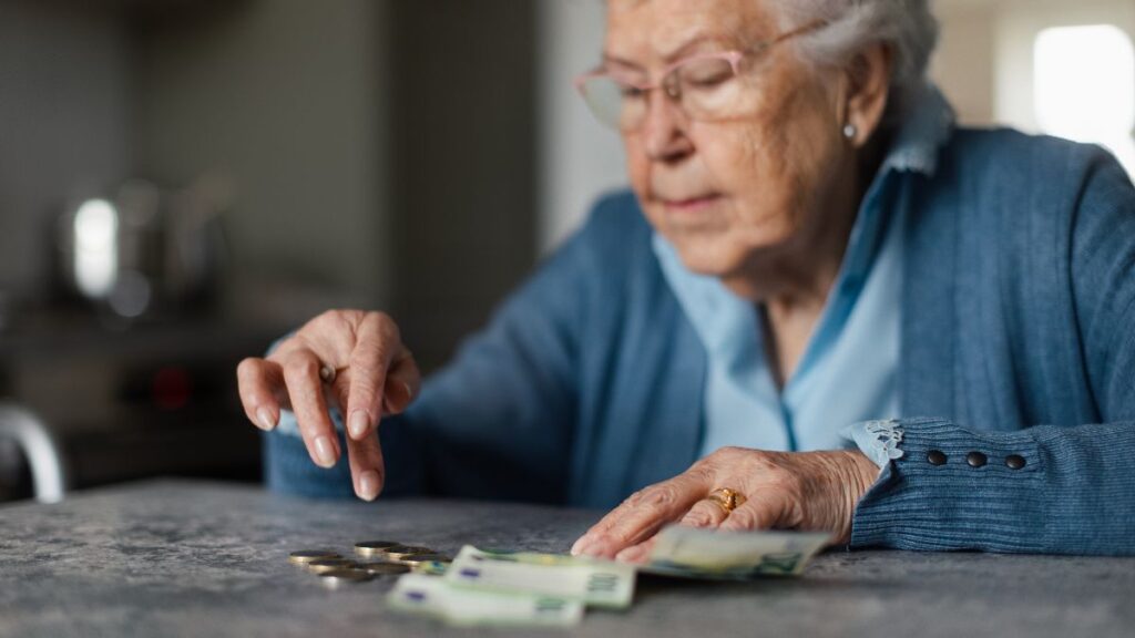 A mother transferred 68,000 euros in life to a son and after his death his brother claimed to be part of the inheritance: justice is right