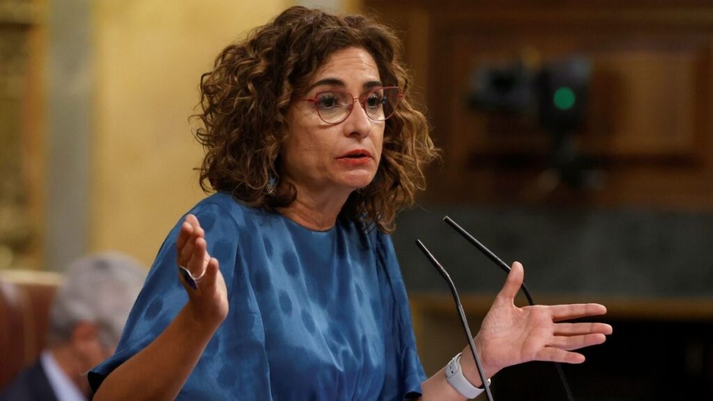 Finance must include the salary increase of officials in the budget project, according to CSIF