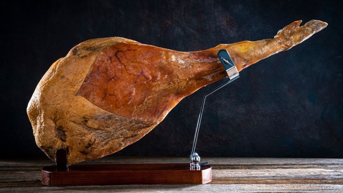 Alcampo destroys the price of Iberian acorn ham and gives 50 euros discount: for a very limited time