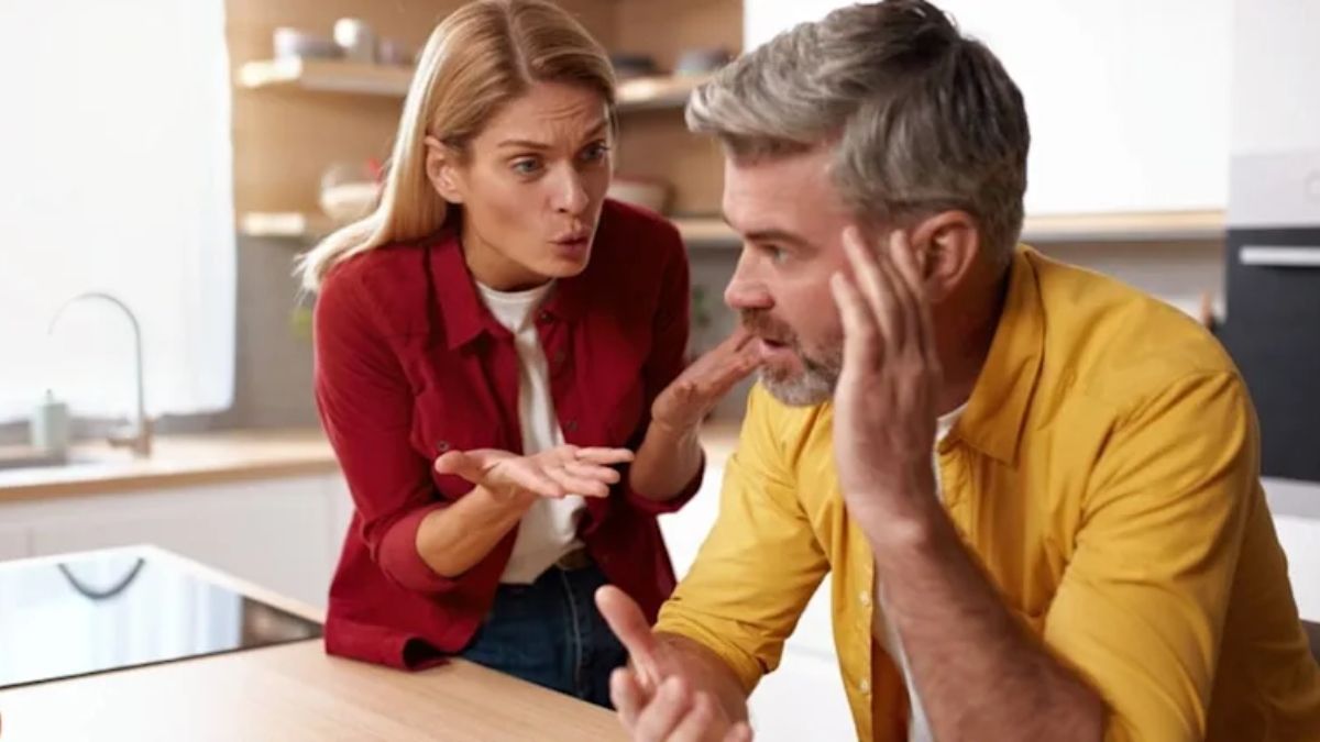 A woman discovers that her husband gave 10,000 euros to her in -laws and accuses her of financial infidelity: “Do not work 60 hours a week for this"