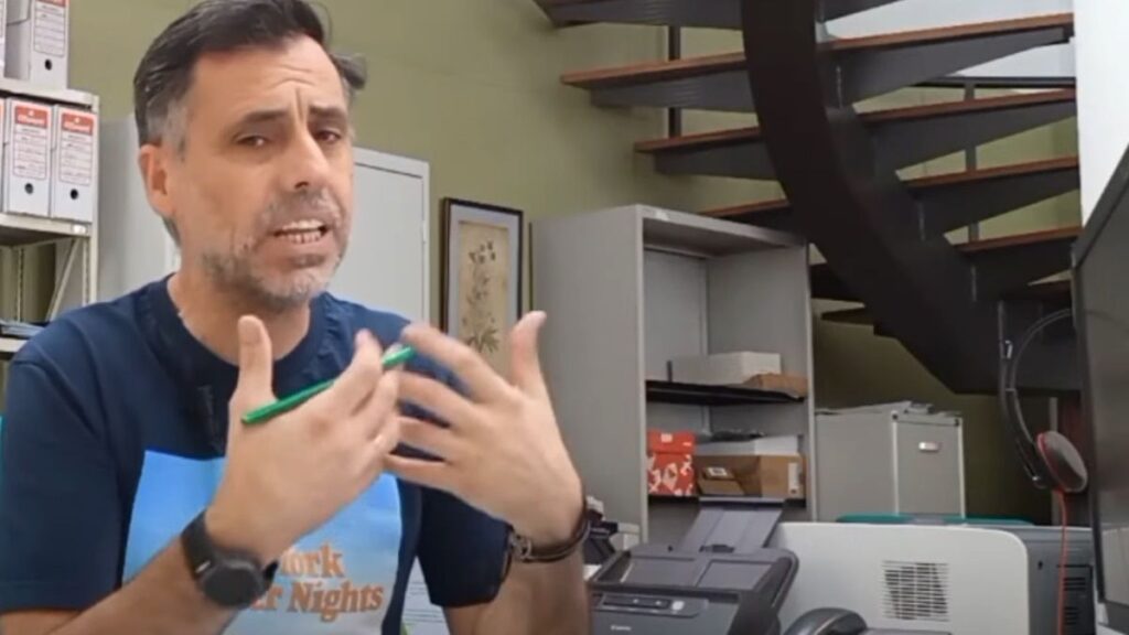 A Social Security official warns of the obligation to return the minimum vital income: "They regularize you with real income and, if you passed, you have to return"