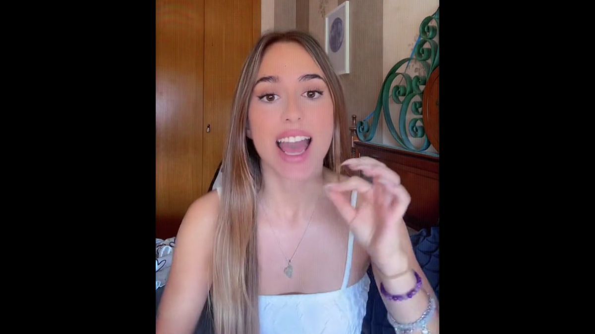 A saleswoman without hair on the tongue: "They were negreros, they forced you to make extra hours that were paid in black. 30 euros for 8 hours, which does not go to 4 euros"