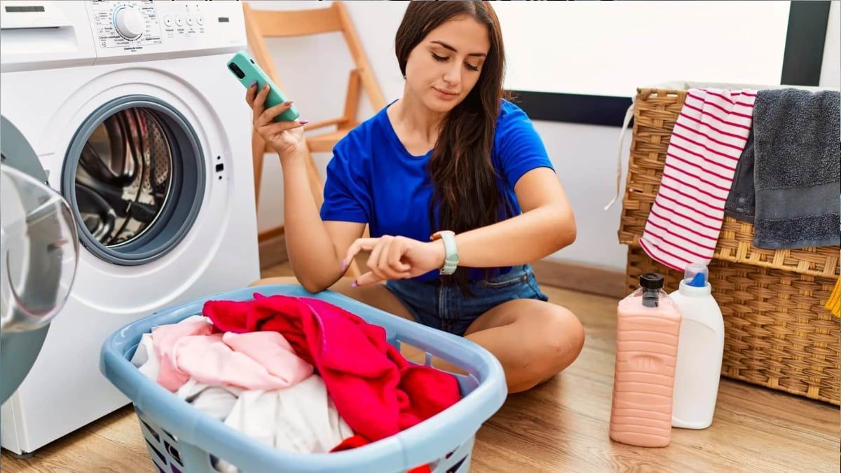 The price of electricity today, Tuesday, October 14, 2025: the cheapest and most expensive hours within the PVPC