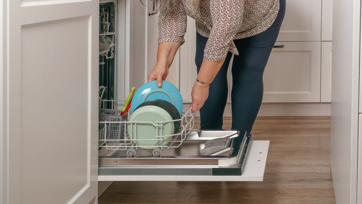 Price of electricity tomorrow, October 19, by hour: when is it cheapest and most expensive on the day