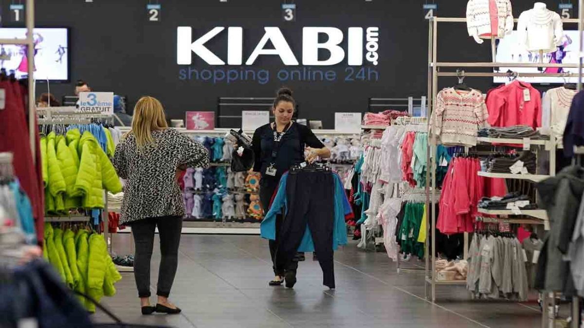 A Kiabi worker, about his work experience: “I earn 2,275 euros a month, but I have a lot of responsibility”