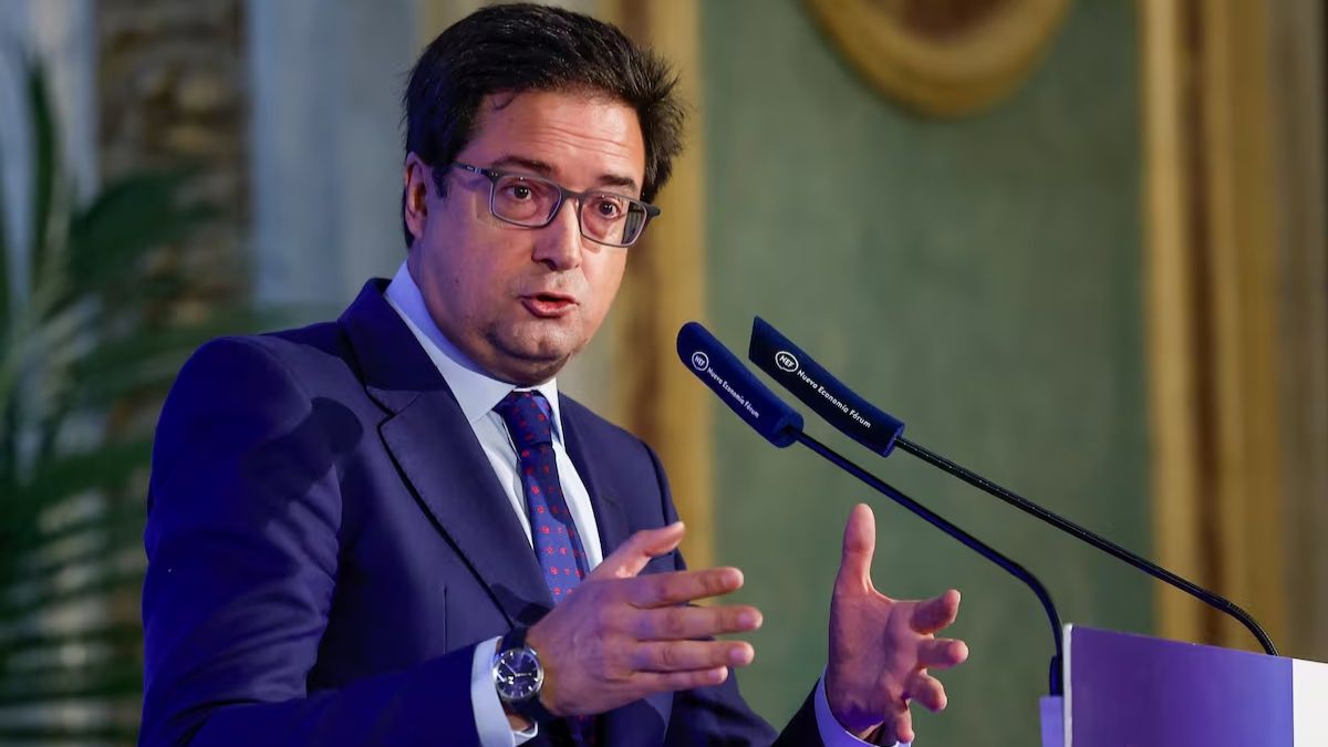 The salary increase of the officials will have to wait because it is linked to the unlocking of the General State Budgets