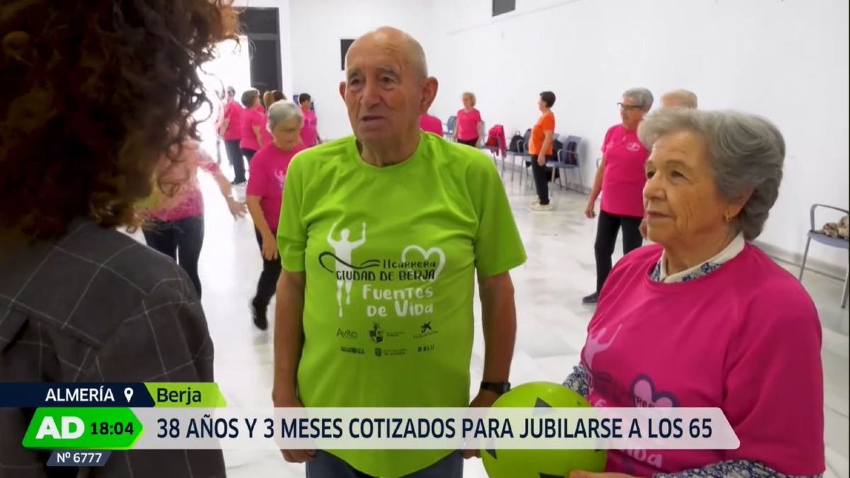 Several retirees speak clearly about retirement at age 65: "We have been working all our lives. I have worked since I was 9 years old, in agriculture"