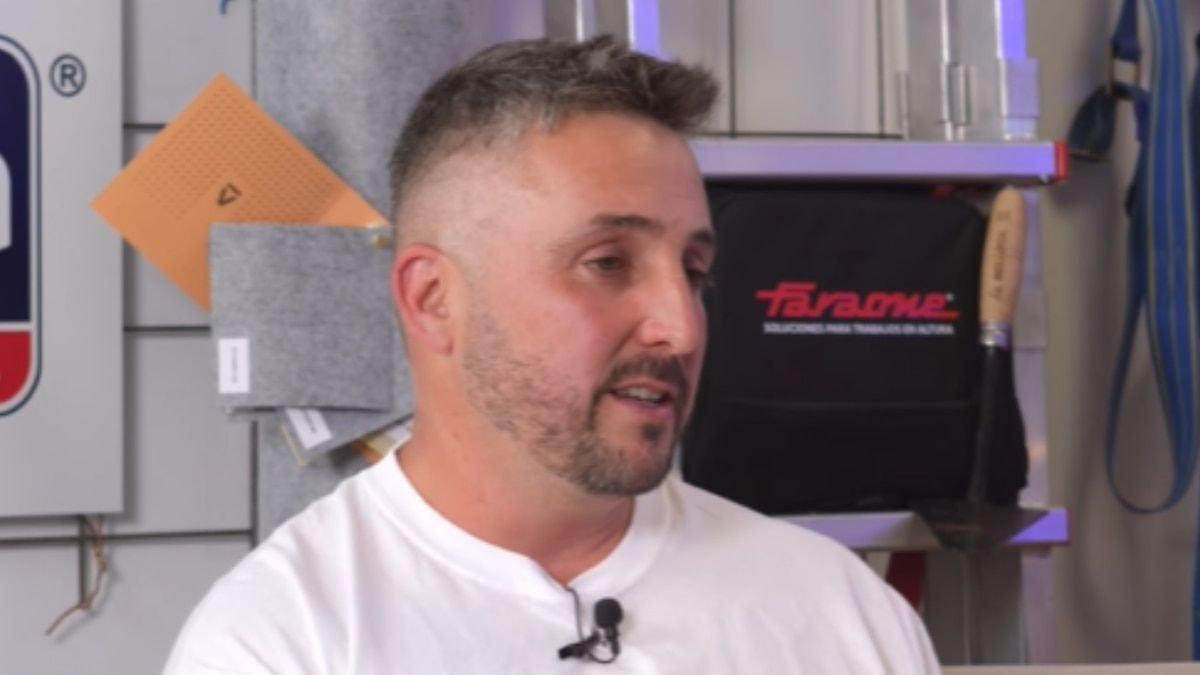 Cristian, bricklayer: "I cannot allow a first-class officer to be earning 1,700 euros and the laborer is earning 1,500, almost 1,600; only 100 euros difference"