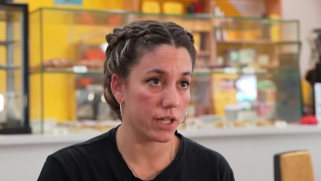Lorena, owner of a cafeteria: “in one year we have earned 138,000 euros and after paying the expenses I have between 8% and 9% left”