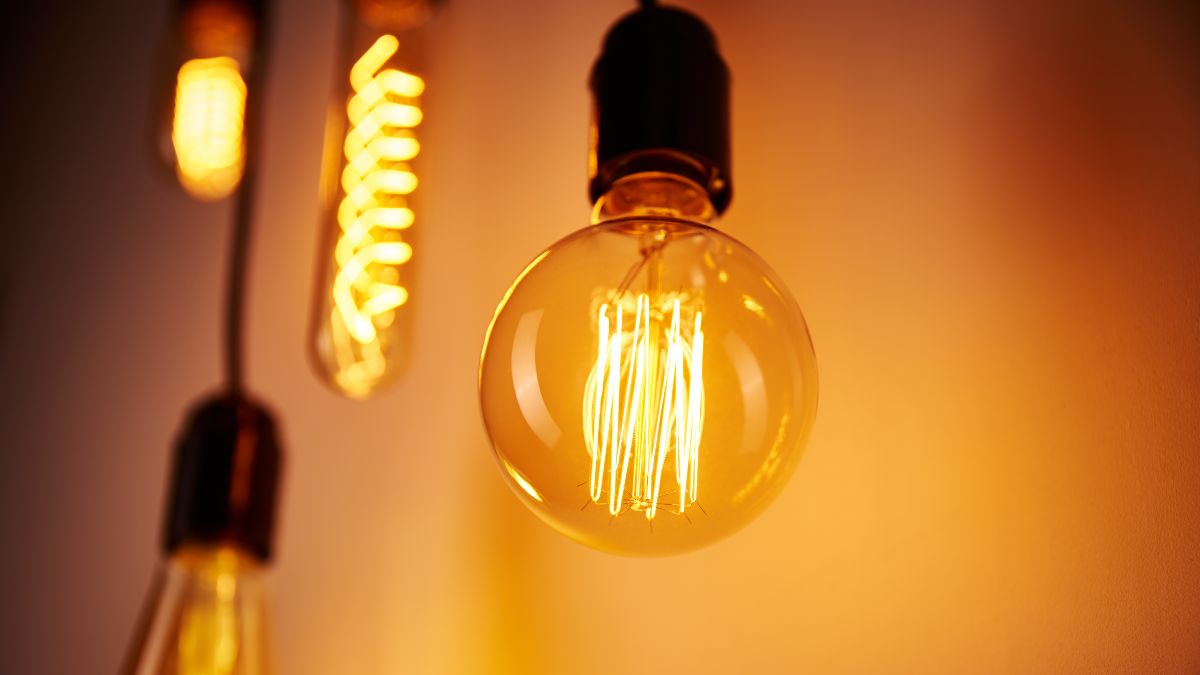 The price of electricity Saturday, November 8, 2025: the cheapest and most expensive hours within the PVPC