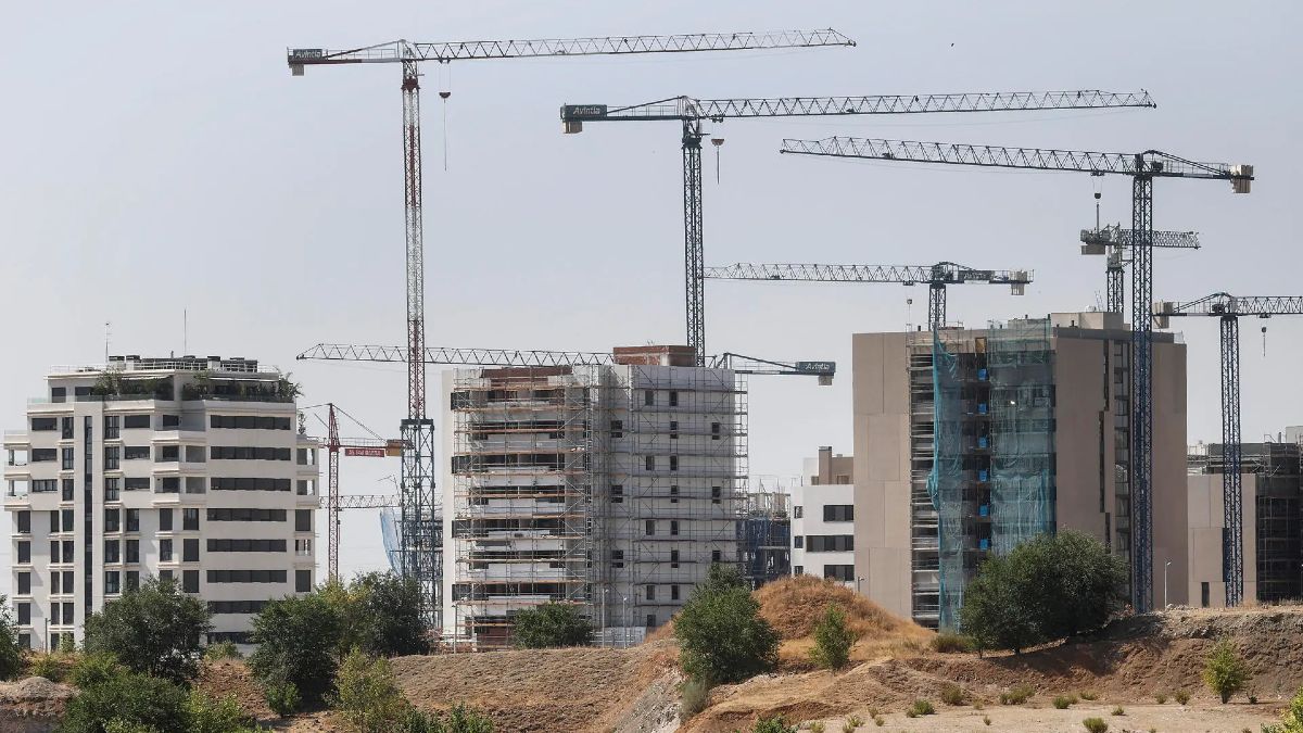 The average amount of mortgages to buy a home shoots up 63% in just a decade