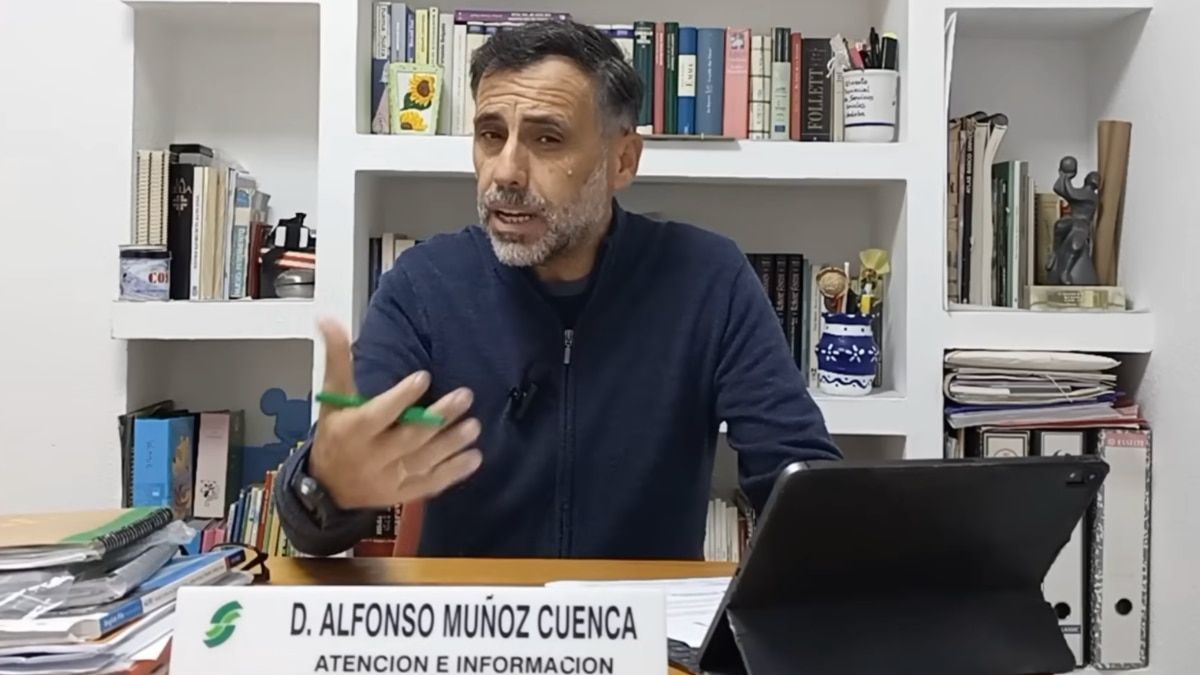 Alfonso Muñoz (57 years old), Social Security official: “You can be denied voluntary early retirement even if you have been contributing for 40 years”
