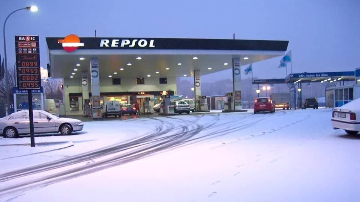 The price of gasoline rises again to highs not seen since July and diesel is paid at 1,006 euros at this gas station