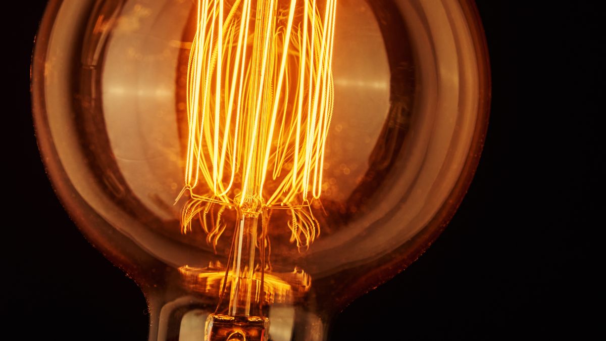 The price of electricity today, Friday, February 27, 2026: the cheapest and most expensive hours within the PVPC