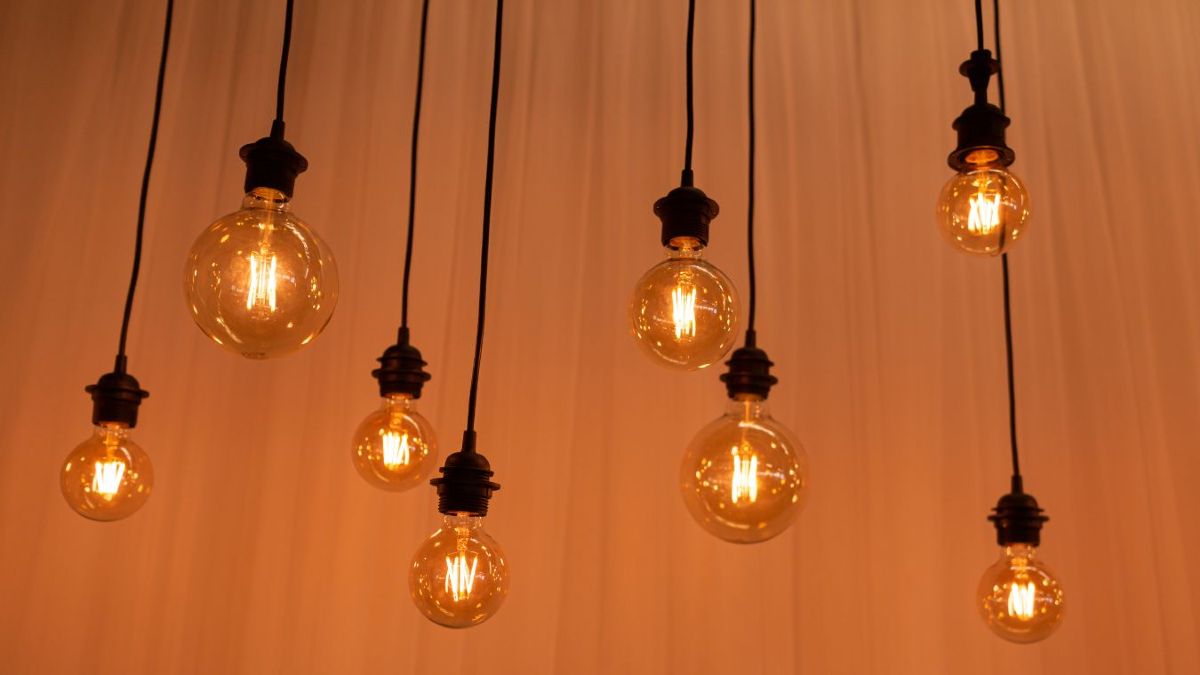 The price of electricity tomorrow, Friday, February 27, by hour: when is it cheapest and most expensive on the day