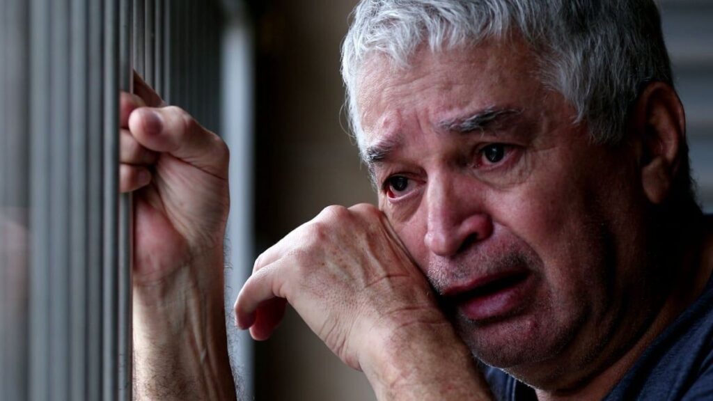 A retiree loses his widow's pension and must return 5,808.85 euros for getting married in Gibraltar: “It expires when the beneficiary marries”