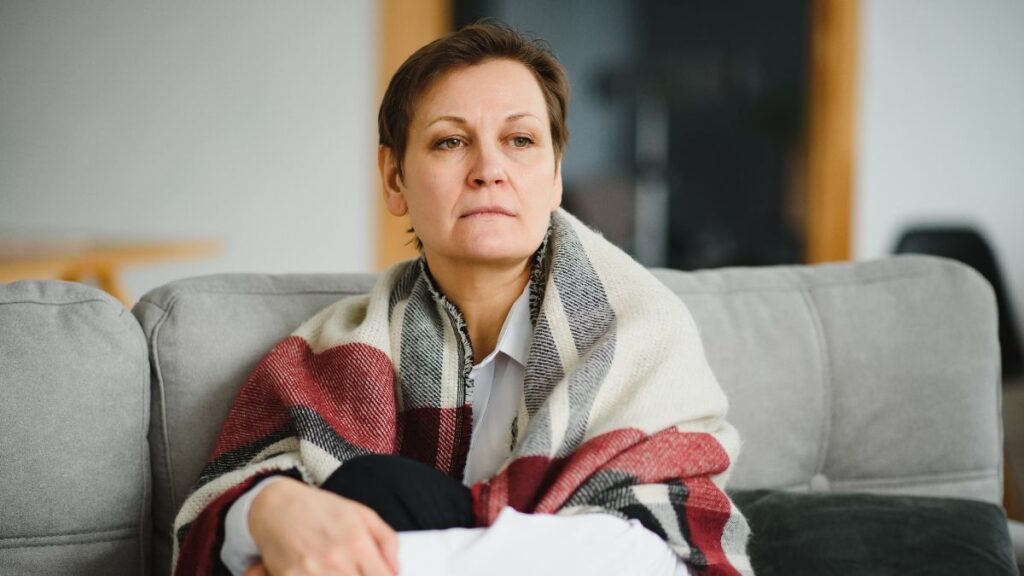 A self-employed woman wins the INSS and obtains an absolute permanent disability pension due to the anxiety and severe depression she suffers, with personality factors Cluster B