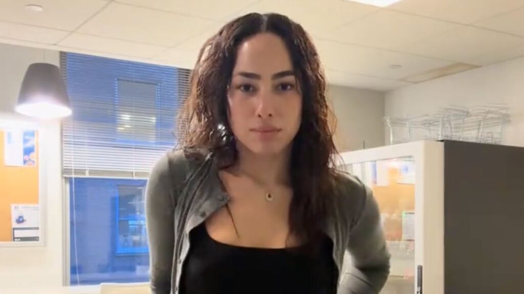 A young woman claims to be “stingy” at work to save more: “For me, buying lunch every day is totally unnecessary. I go to work to earn money, not to spend it.”