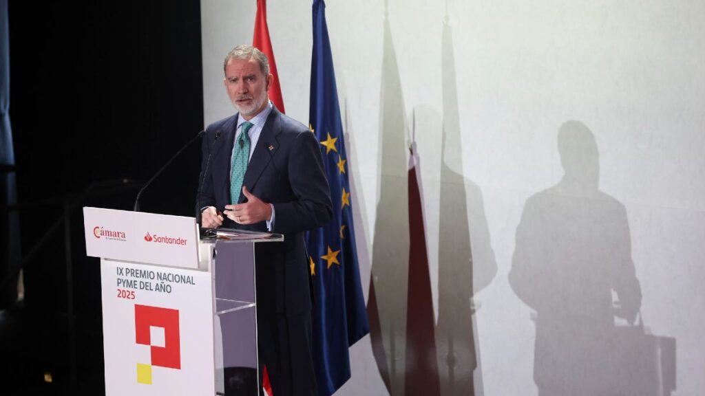 Felipe VI demands “a stable environment and clear rules” to promote SMEs, “the nerve of the Spanish productive fabric”
