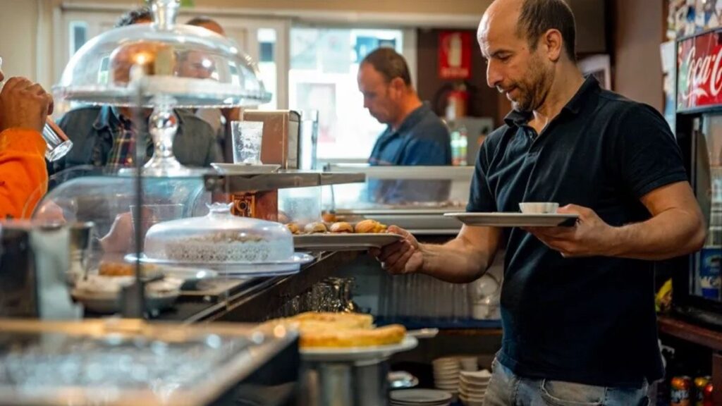 Self-employed workers receive 670 euros less retirement pension than salaried workers and the gap reaches 38.8%