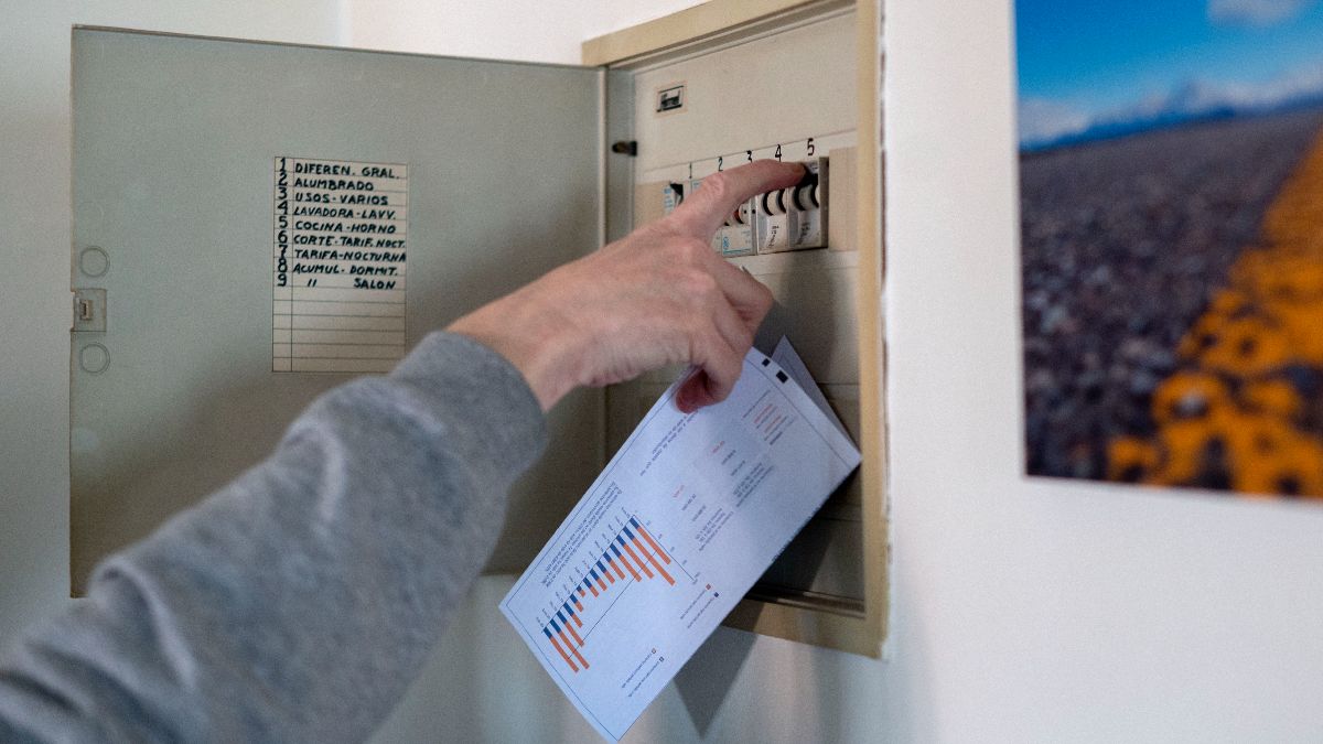 The price of electricity today, Monday, March 16, 2026: the cheapest and most expensive hours within the PVPC