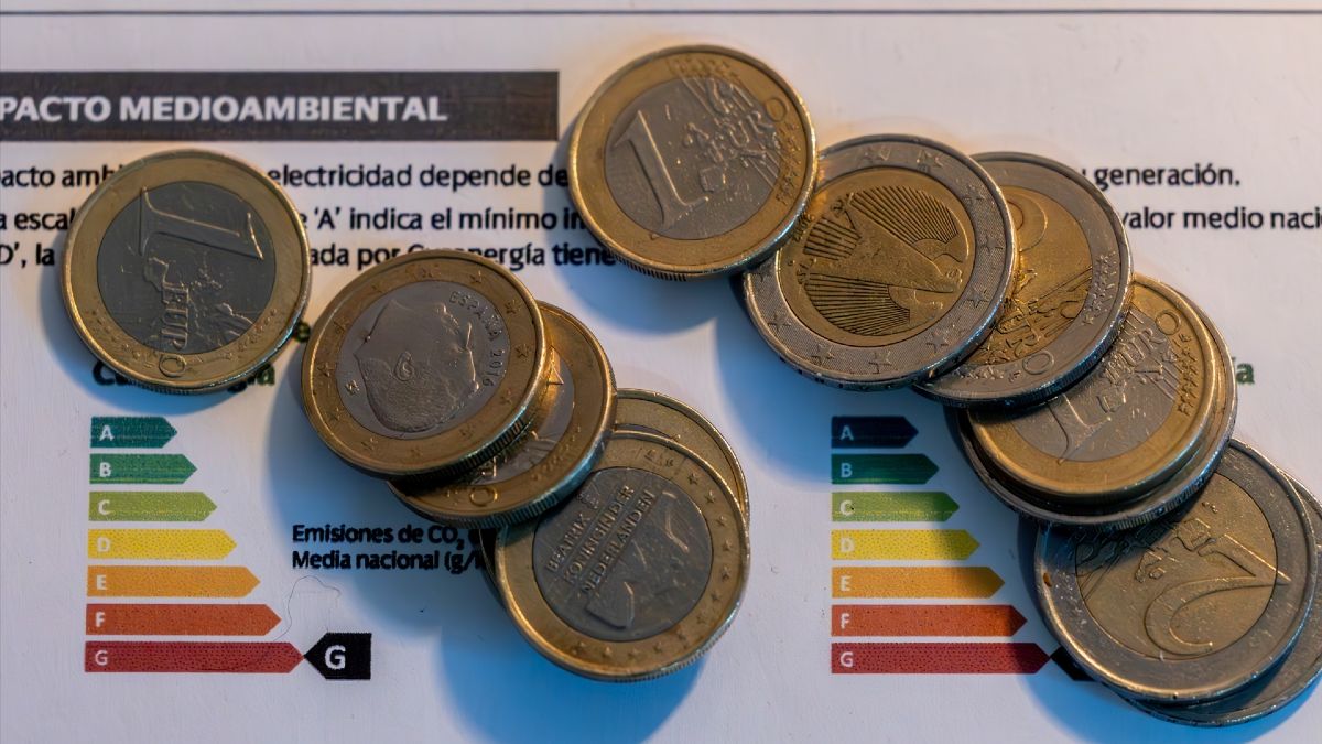 The price of electricity today, Tuesday, March 17, 2026: the cheapest and most expensive hours within the PVPC