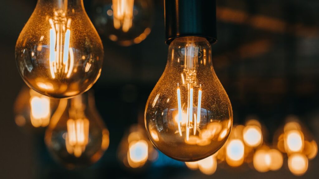 The price of electricity today, Thursday, March 19, 2026: the cheapest and most expensive hours within the PVPC