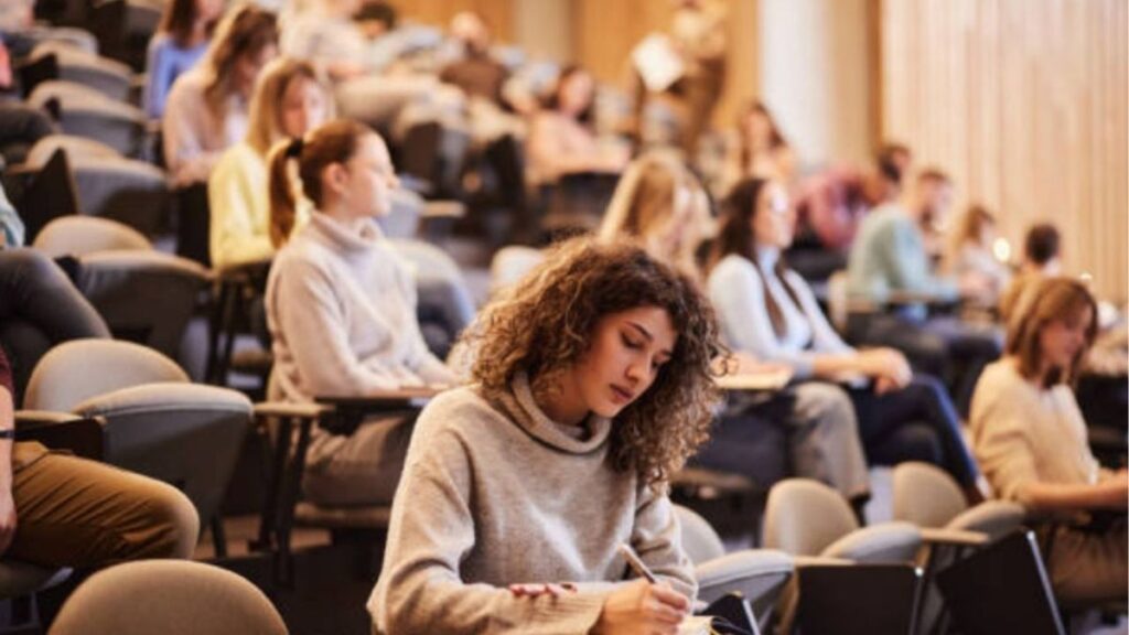 It's official | Those who want to study FP, Baccalaureate and other studies may receive up to 2,700 euros in aid