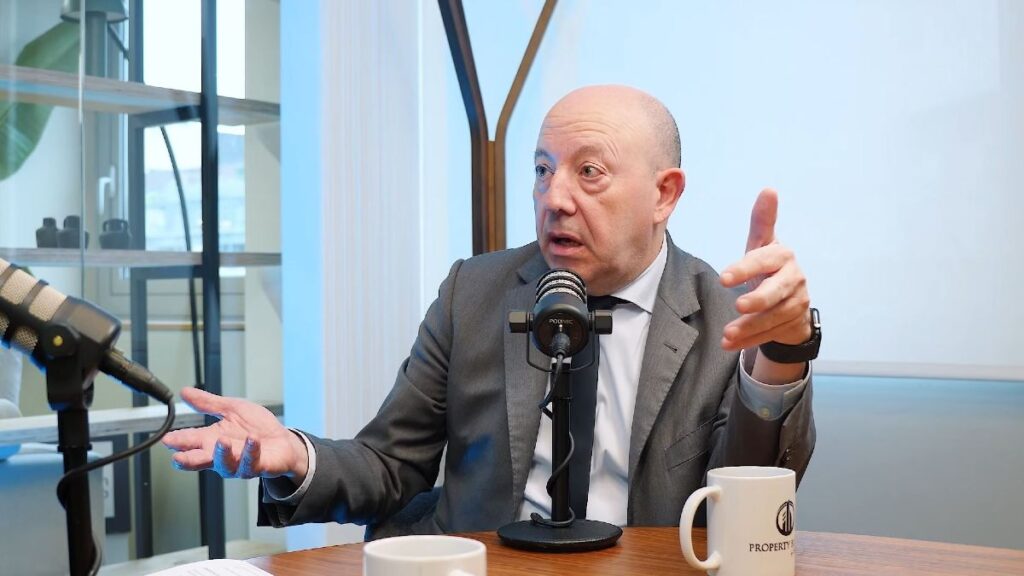 Gonzalo Bernardos, economist: "If before there was little chance of finding an apartment, now it is an almost impossible mission"