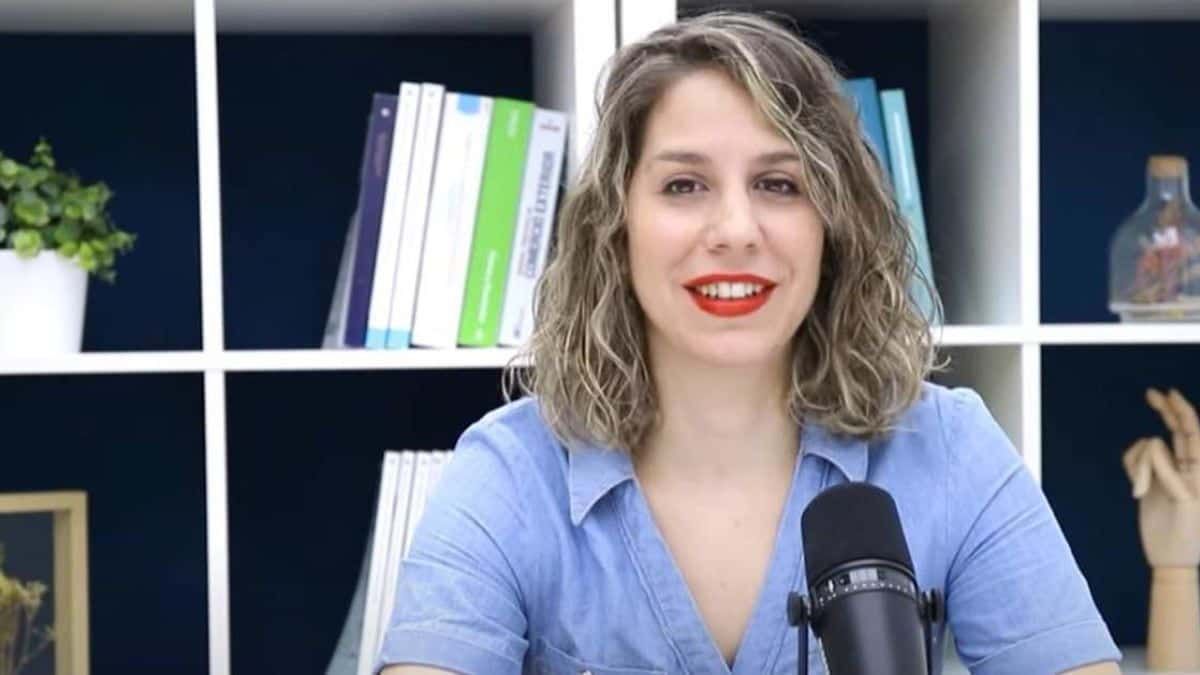 Laura Lobo, expert inheritance lawyer: "It is not possible to collect an inheritance if all the heirs do not intervene"