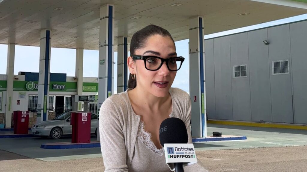 María, gas station manager: "The tanker truck raised almost 7,000 euros the first week, now 3,000 more. For it to be profitable we have to raise prices constantly"