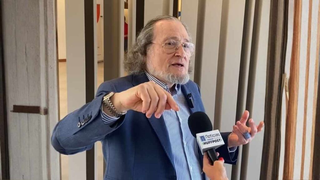 Niño Becerra, economist: “They are asking families to have cash at home to deal with possible emergencies, such as a blackout”