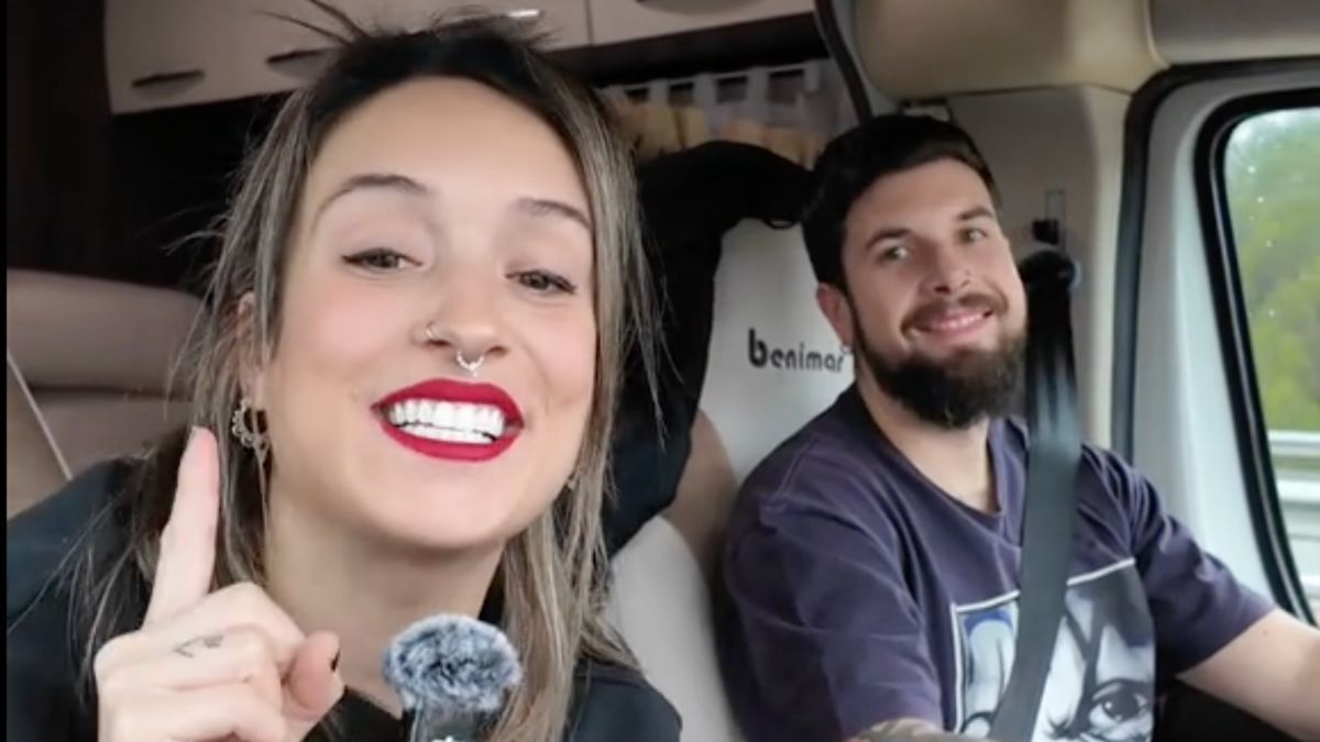 The Spanish couple who lives in a 15m2 motorhome: “Before we had plenty of space, now everything has to be in its place”
