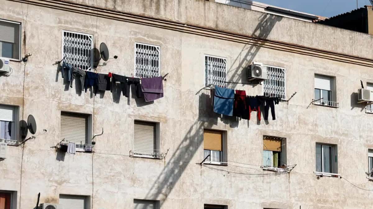 The new Rental Law establishes that neighborhood communities can prohibit or limit tourist apartments by agreement of three-fifths