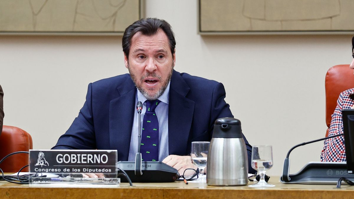 The train strike is called off due to a “historic” agreement between Transport and the unions