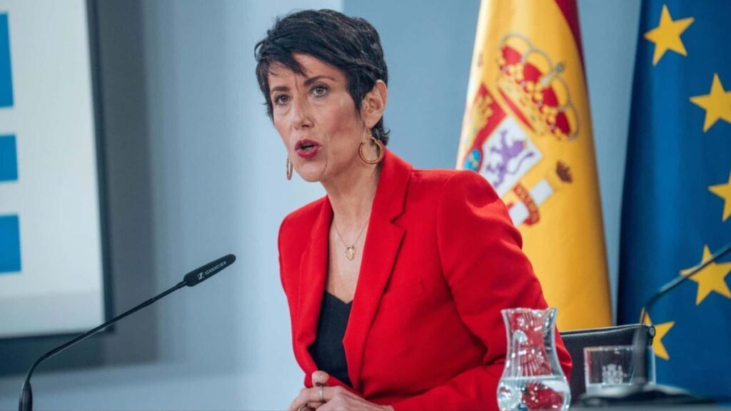 Workers who do not communicate in writing their desire to maintain their position within 10 days will have their contract terminated definitively upon recognition of their disability.